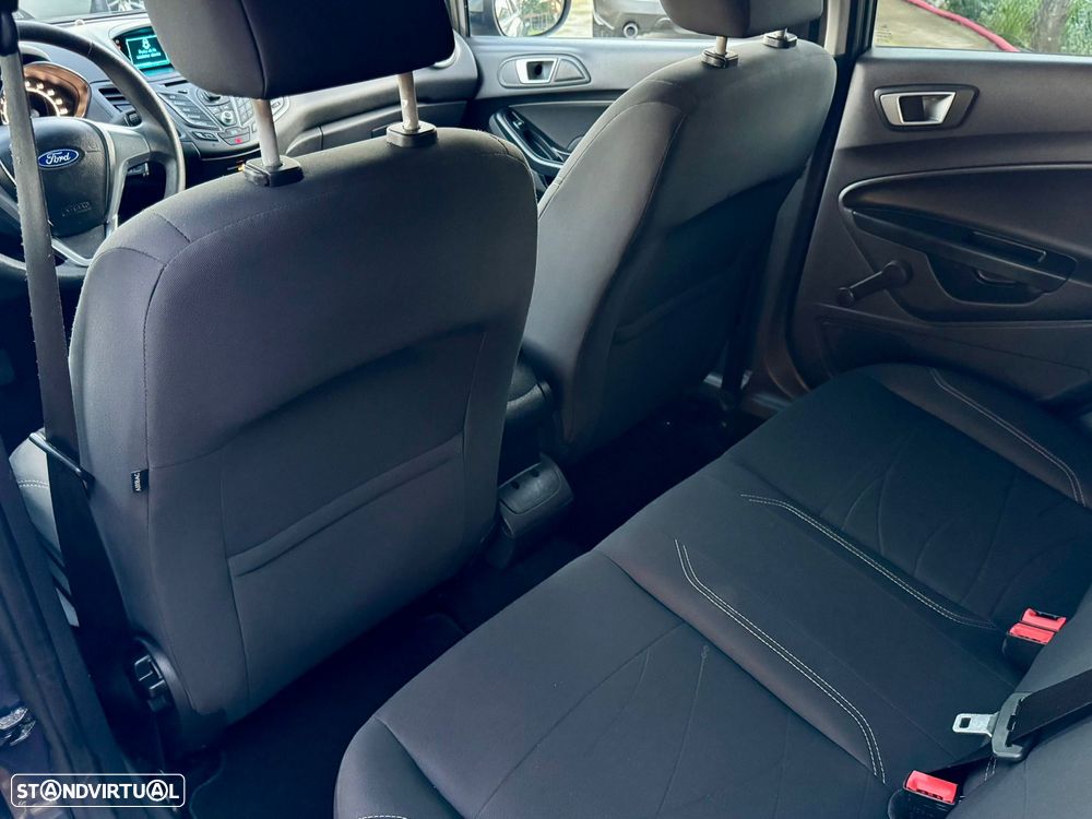 Ford Fiesta 1.0 Trend - 9