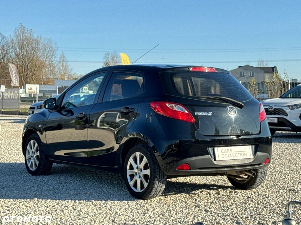 Mazda 2 - 6