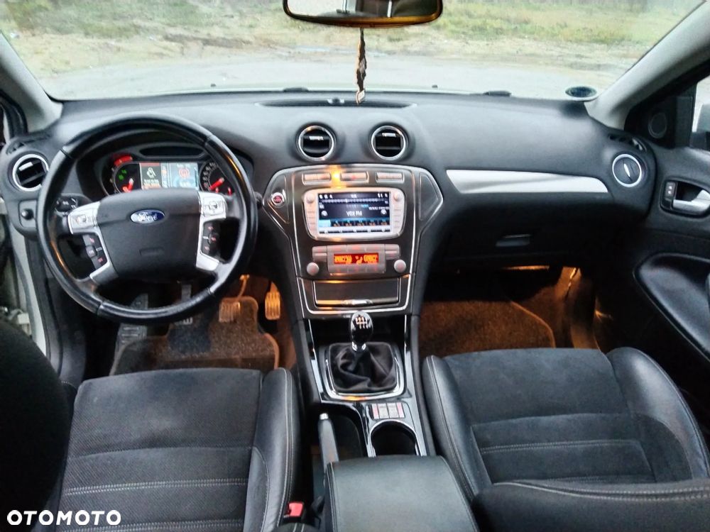 Ford Mondeo 2.0 TDCi Viva Titanium - 33