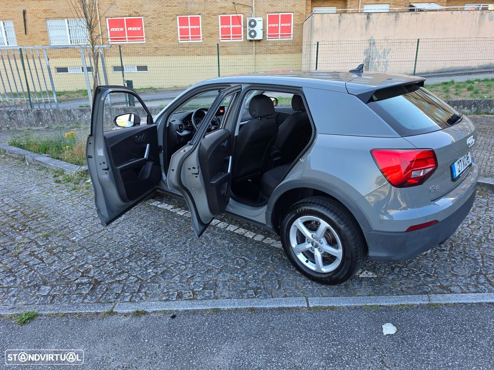 Audi Q2 30 TDI S tronic - 13