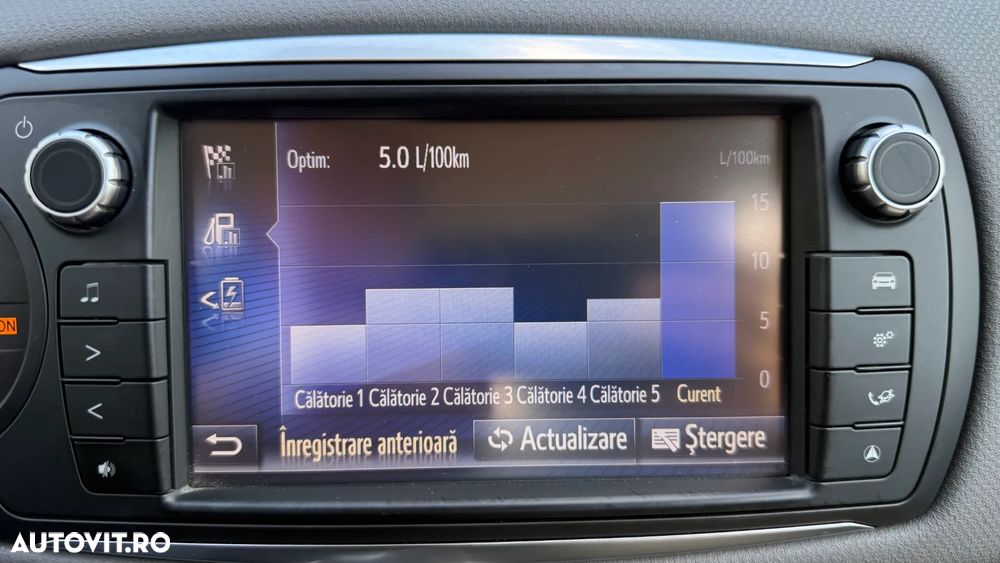 Toyota Yaris 1.5 VVT-i HSD Luna - 14