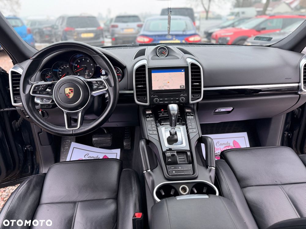 Porsche Cayenne Platinum Edition - 6