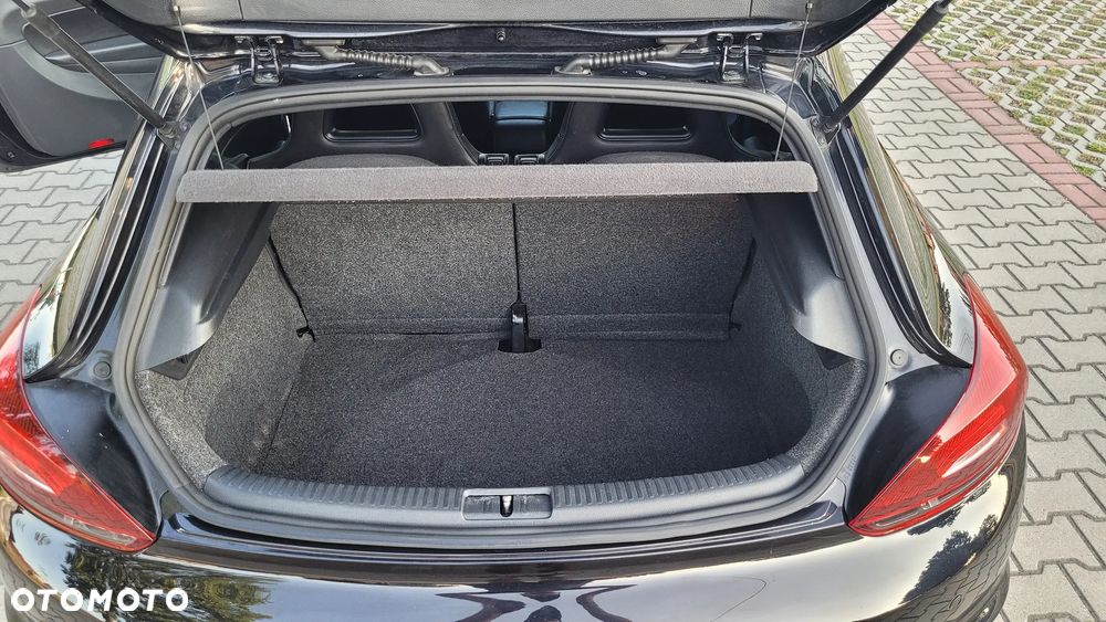 Volkswagen Scirocco 2.0 TDI Edition - 16