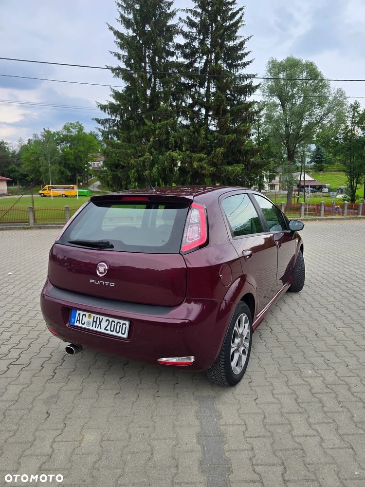 Fiat Punto 2012 - 11