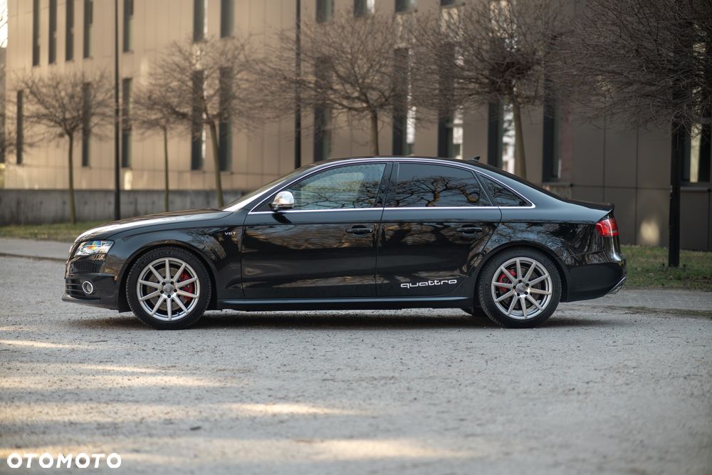 Audi S4 2009 photo 2