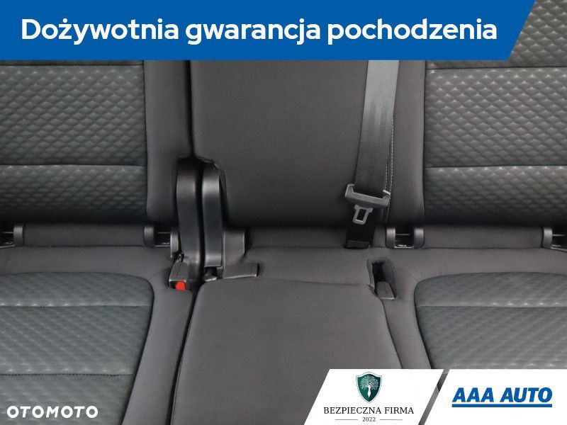 Ford Kuga - 12