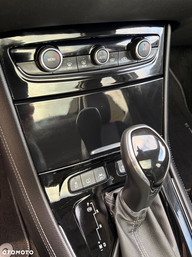 Opel Grandland X - 15
