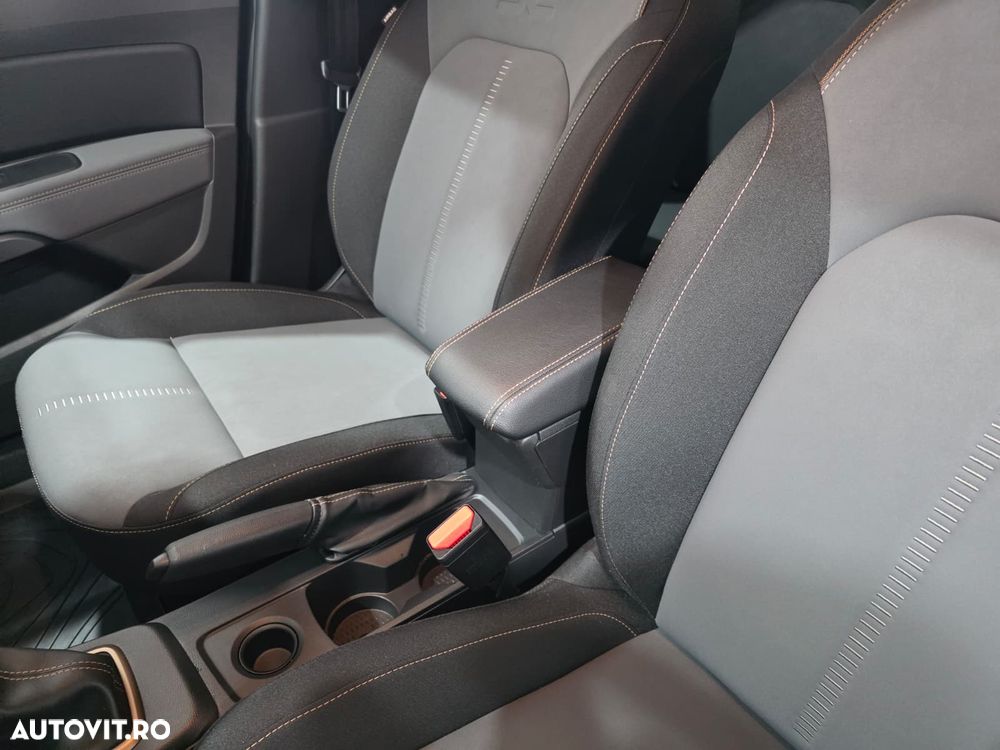 Dacia Duster TCe 150 EDC Extreme - 12