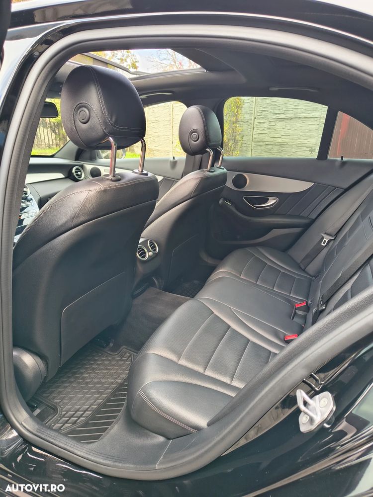 Mercedes-Benz C 220 d 4Matic 9G-TRONIC AMG Line - 6