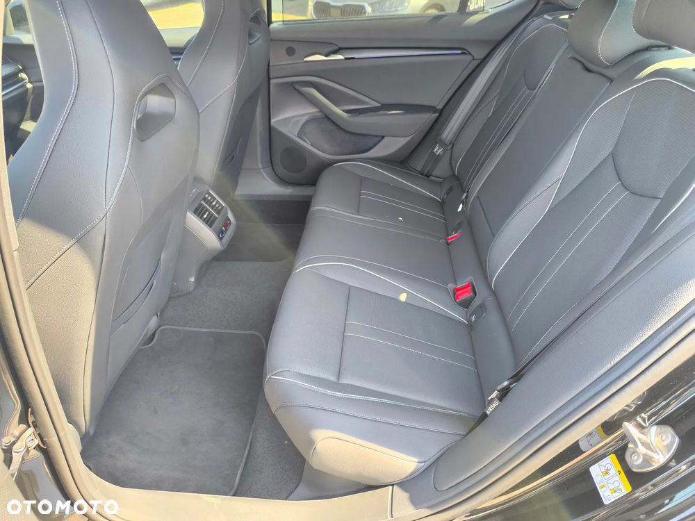 Skoda Superb 2.0 TSI 4x4 Sportline DSG - 12