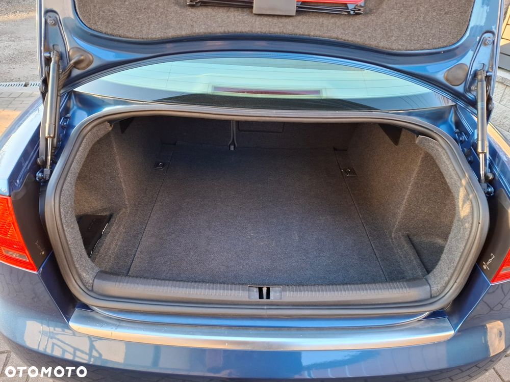 Audi A4 Limousine 2.0 T FSI quattro - 26