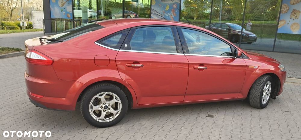 Ford Mondeo 2.3 Ghia - 5