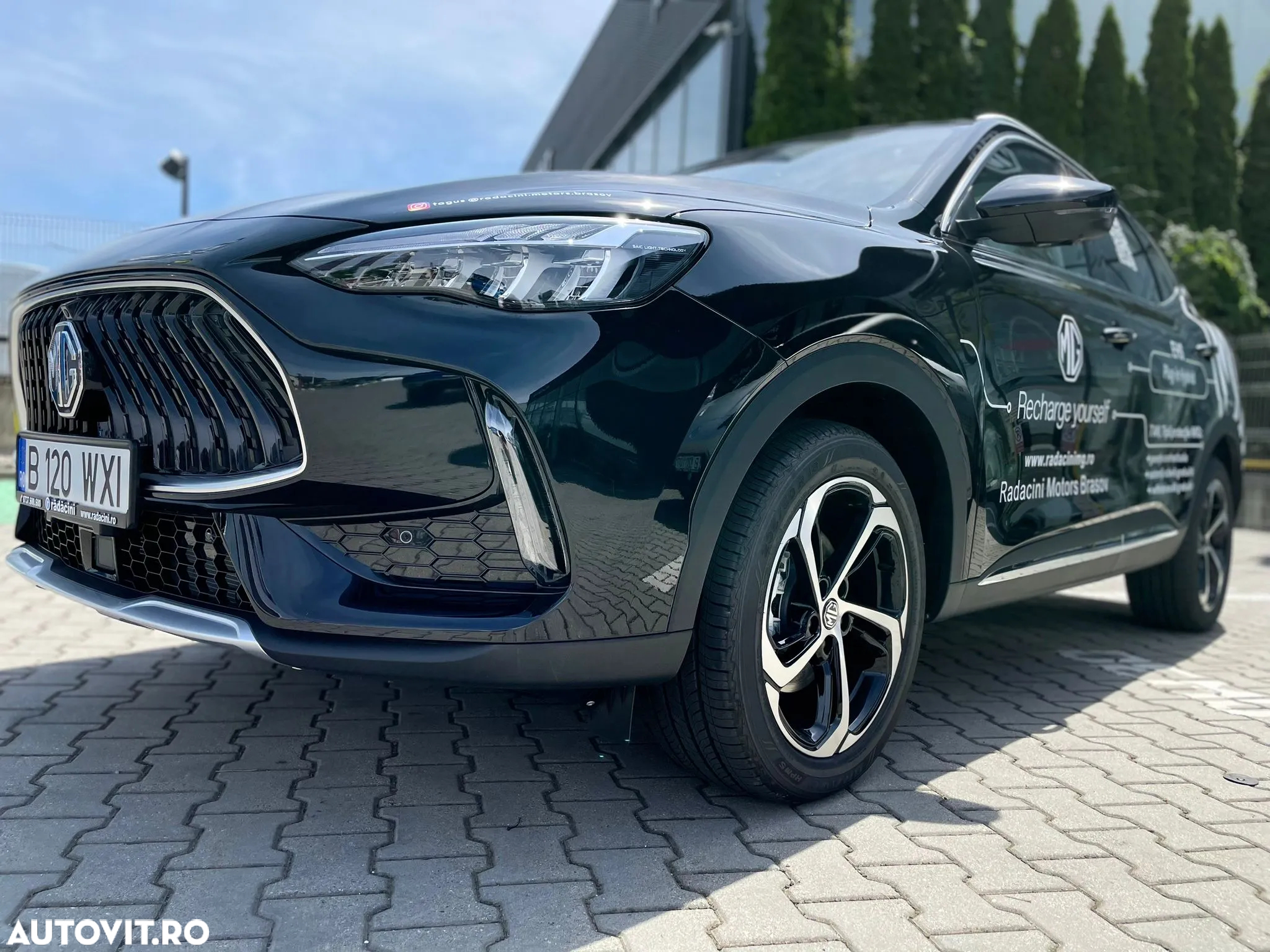 MG EHS 1.5 T-GDi AT PHEV Exclusive - 2