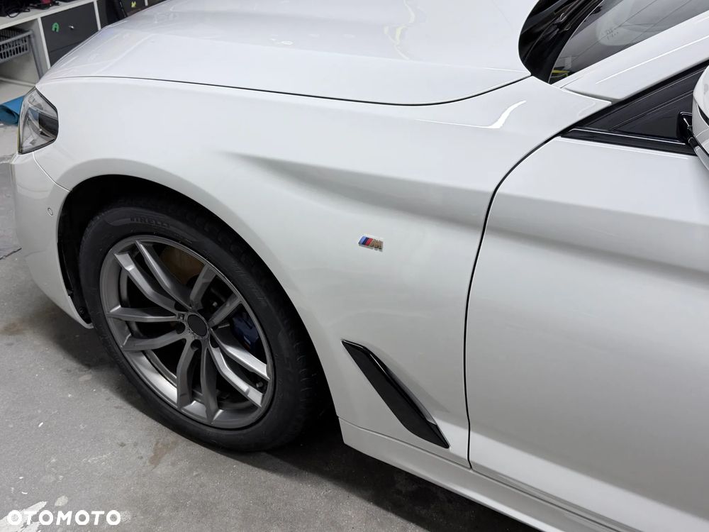 BMW Seria 5 540d xDrive - 24