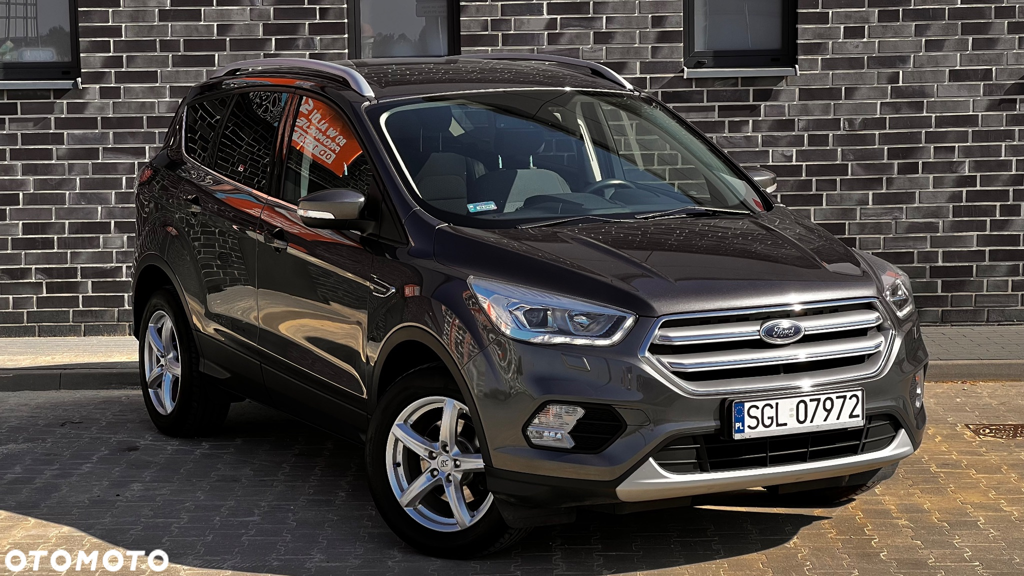 Ford Kuga 1.5 EcoBoost 2x4 Titanium - 8
