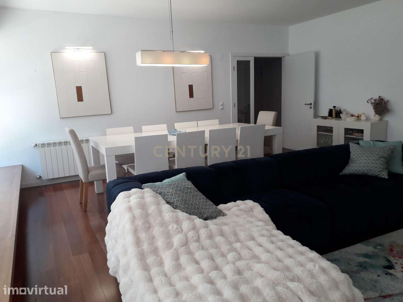 Apartamento T3 nos Jardins S. Bartolomeu - Grande imagem: 2/33