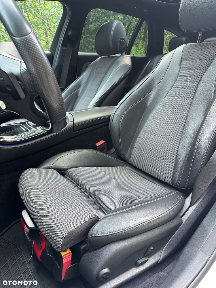 Mercedes-Benz Klasa E 220 d 9G-TRONIC - 8