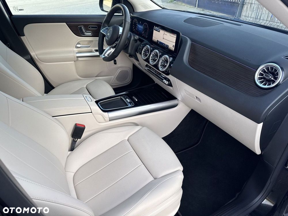 Mercedes-Benz GLA 200 d 4-Matic Progressive 8G-DCT - 23