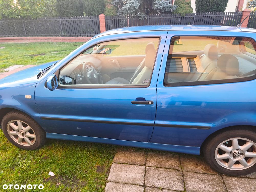 Volkswagen Polo 1.4 16V Basis - 7