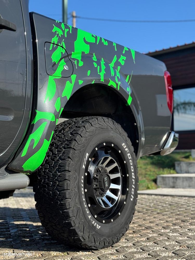 Nissan Navara 2.5 dCi CD SE AT - 11