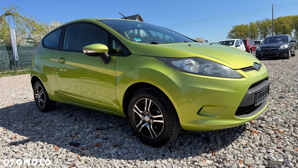 Ford Fiesta 1.25 Champions Edition - 24