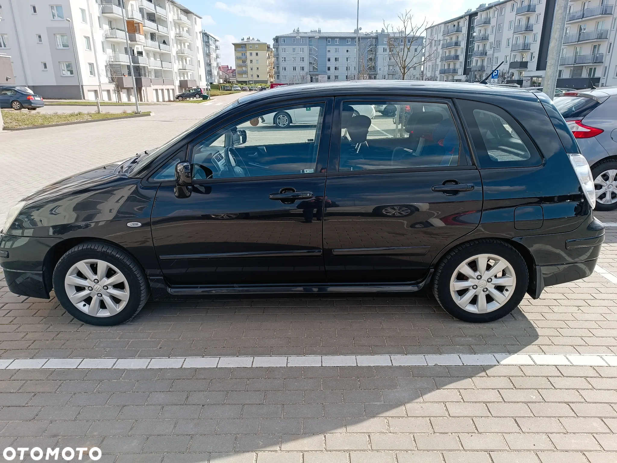 Suzuki Liana Kombi 1.6 Comfort - 17