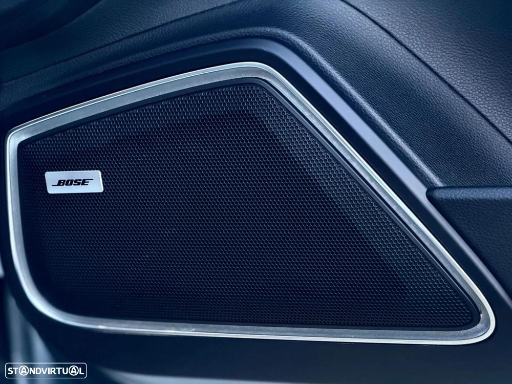 Porsche Panamera 4 E-Hybrid - 46