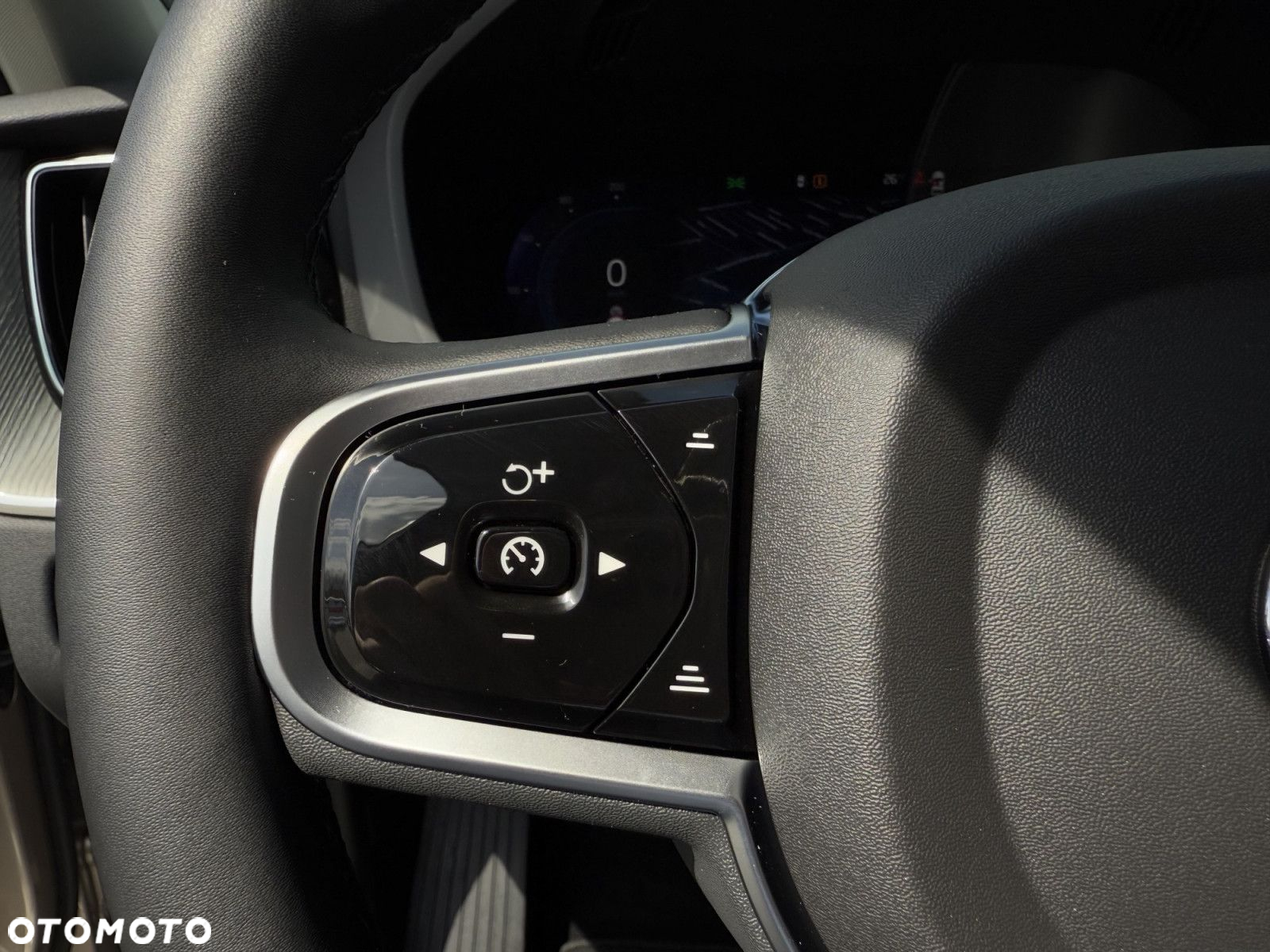 Volvo XC 60 - 16