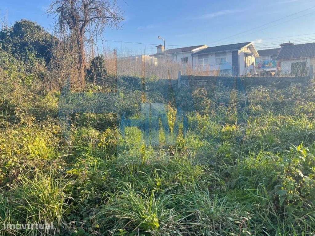 Terreno c/ moradia - Castelo da Maia - Grande imagem: 5/7