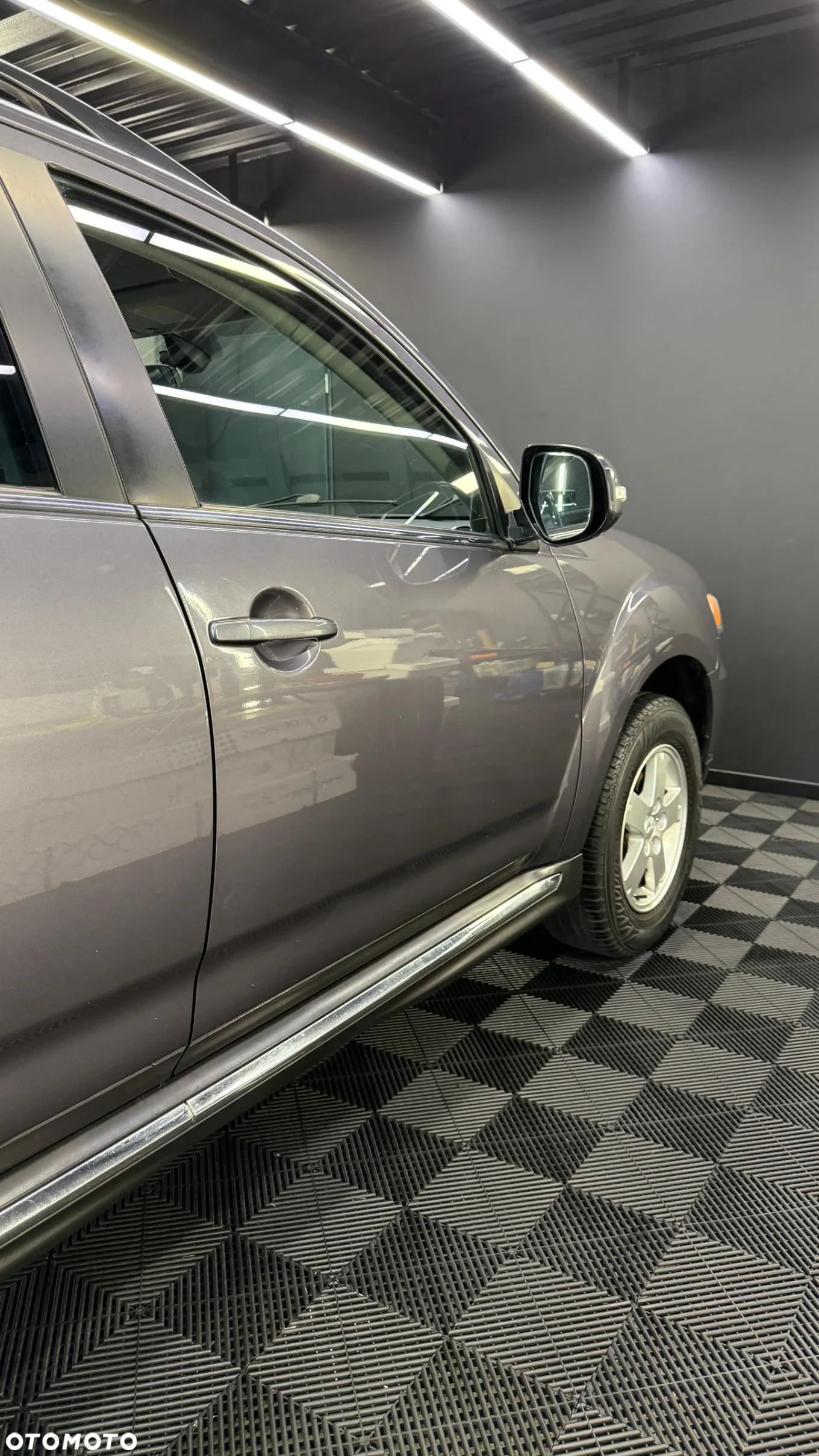 Mitsubishi Outlander 2.0 Intense + NAVI 2WD EU5 - 4