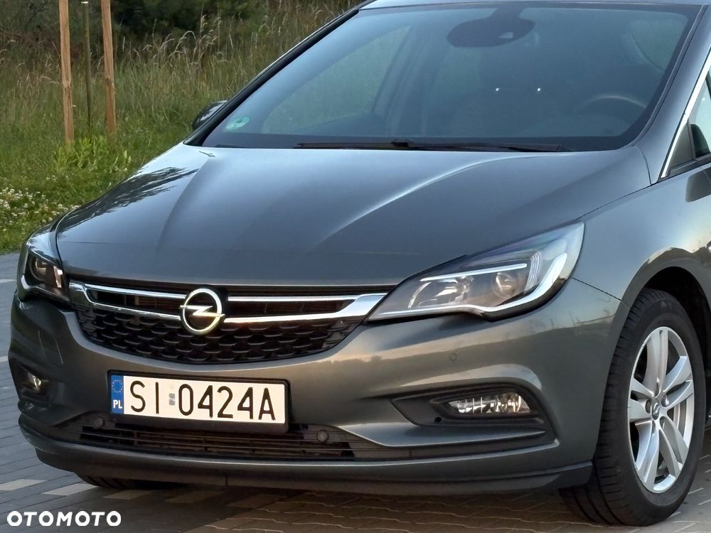 Opel Astra 1.4 T Dynamic S&S - 11