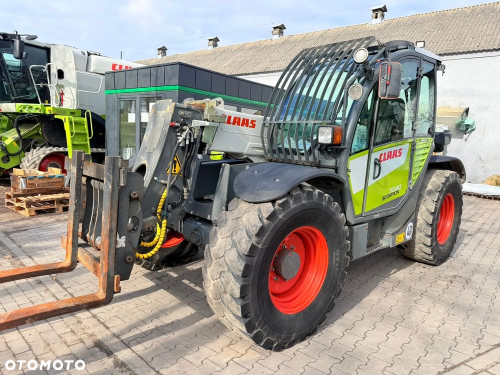 Claas Scorpion 7040 Varipower - 10