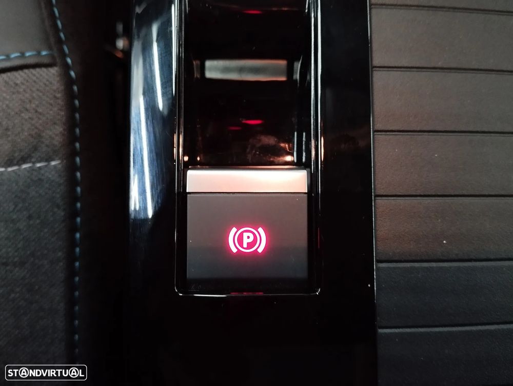 Citroën C4 X 1.2 PureTech Feel Pack EAT8 - 35