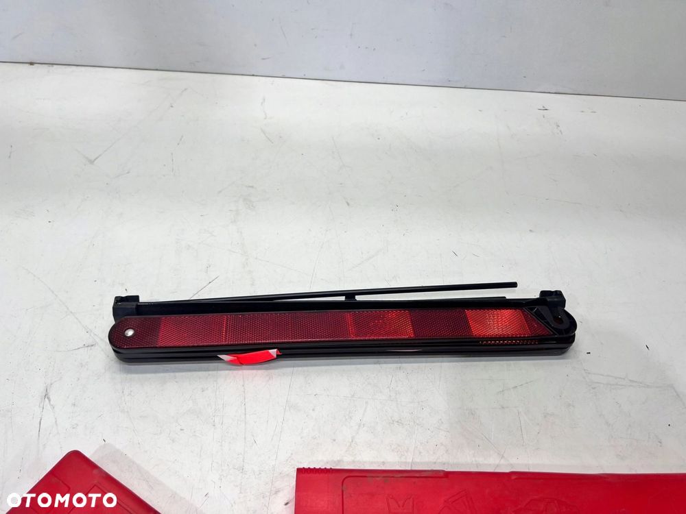 TRÓJKĄT OSTRZEGAWCZY AUDI SEAT SKODA VW 1K0860250 - 1
