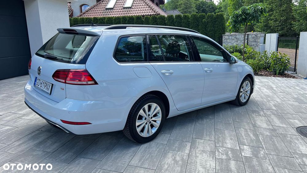 Volkswagen Golf 1.6 TDI BMT Comfortline - 34
