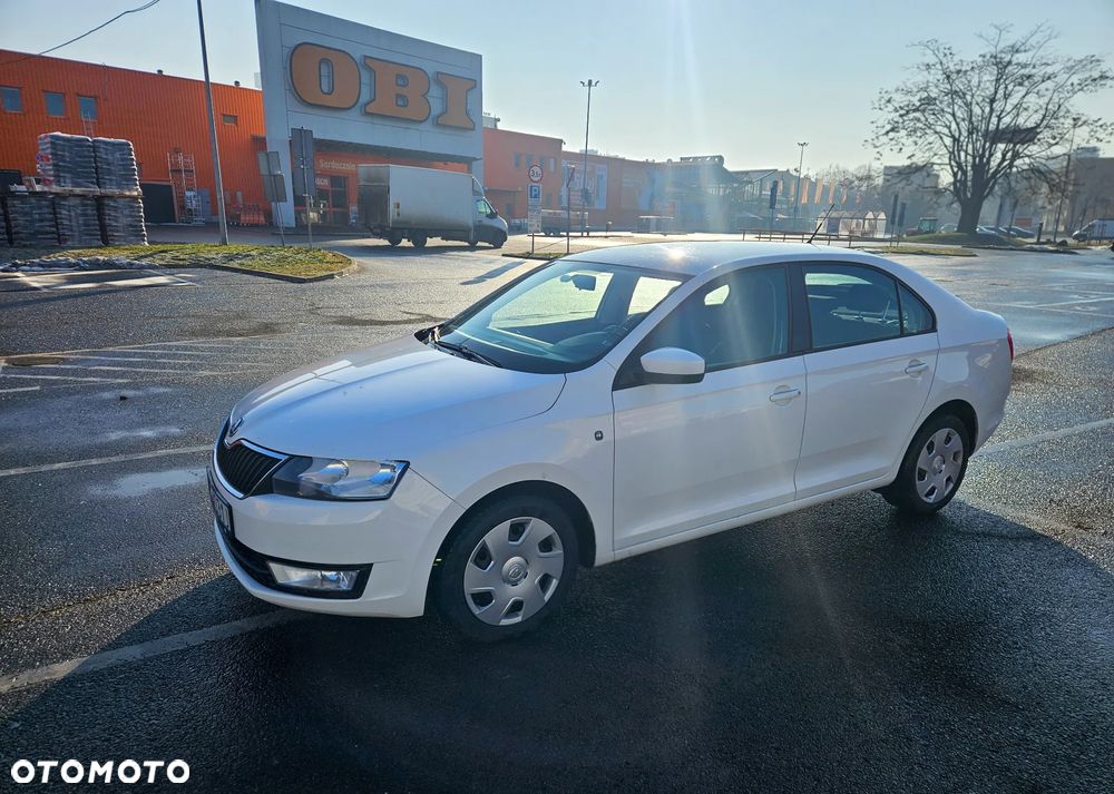 Skoda RAPID 1.6 TDI DPF Ambition - 17