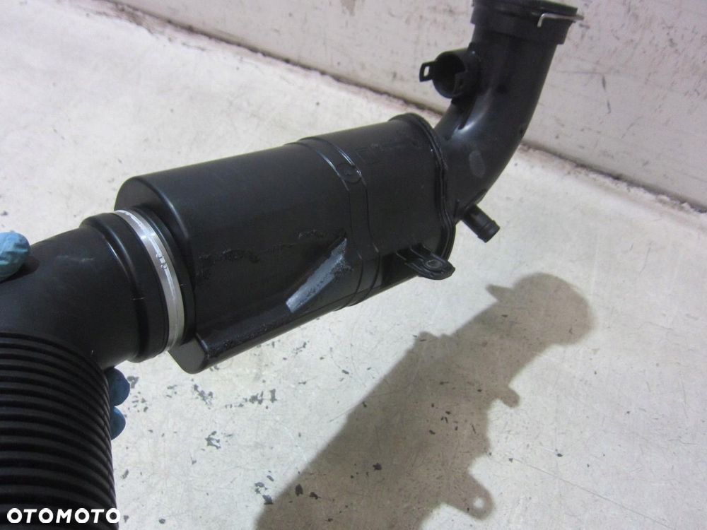 BMW X1 F48 B46 PRZEWÓD POWIETRZA RURA DOLOT REZONATOR 7619268 13717619268 - 9