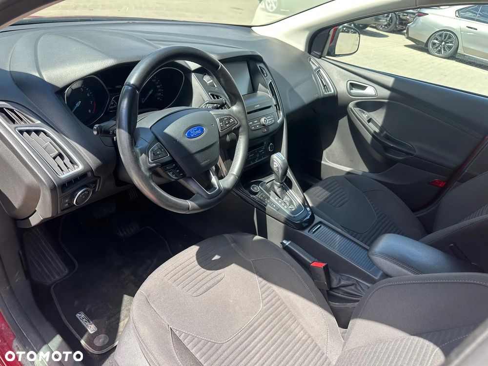 Ford Focus - 11