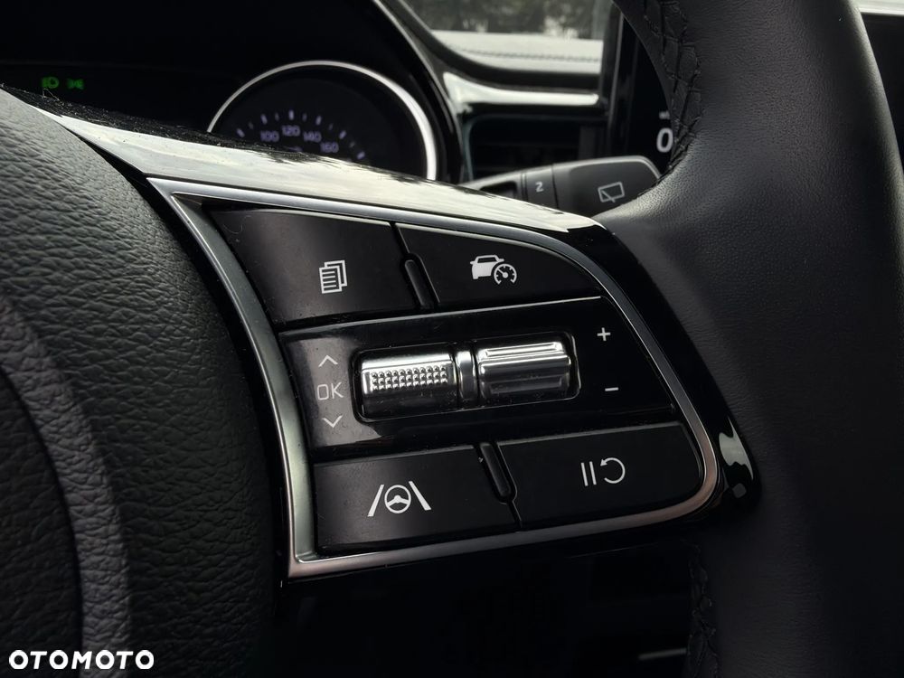 Kia XCeed 1.6 T-GDI Tribute DCT - 25