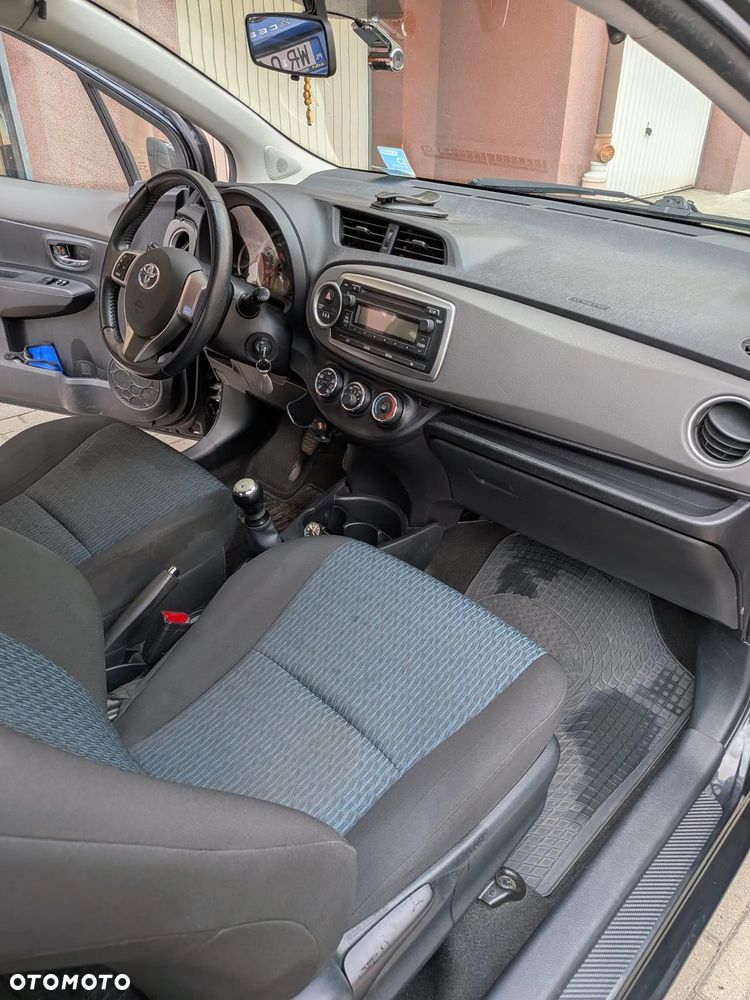 Toyota Yaris 1.0 Active - 5