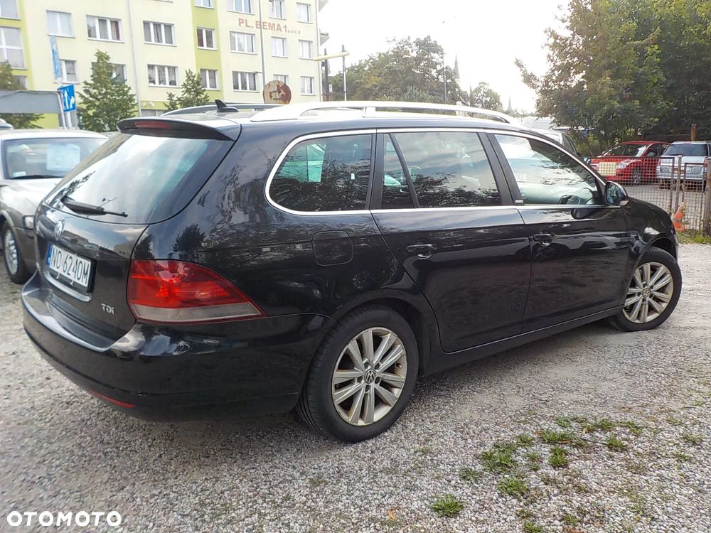 Volkswagen Golf 2.0 TDI DPF Style - 4