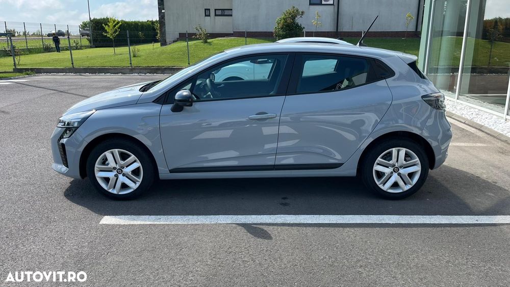Renault Clio V Blue dCi 100 Evolution - 14