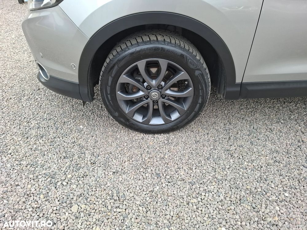 Nissan Qashqai 1.6 DCI Start/Stop X-TRONIC N-Connecta - 31