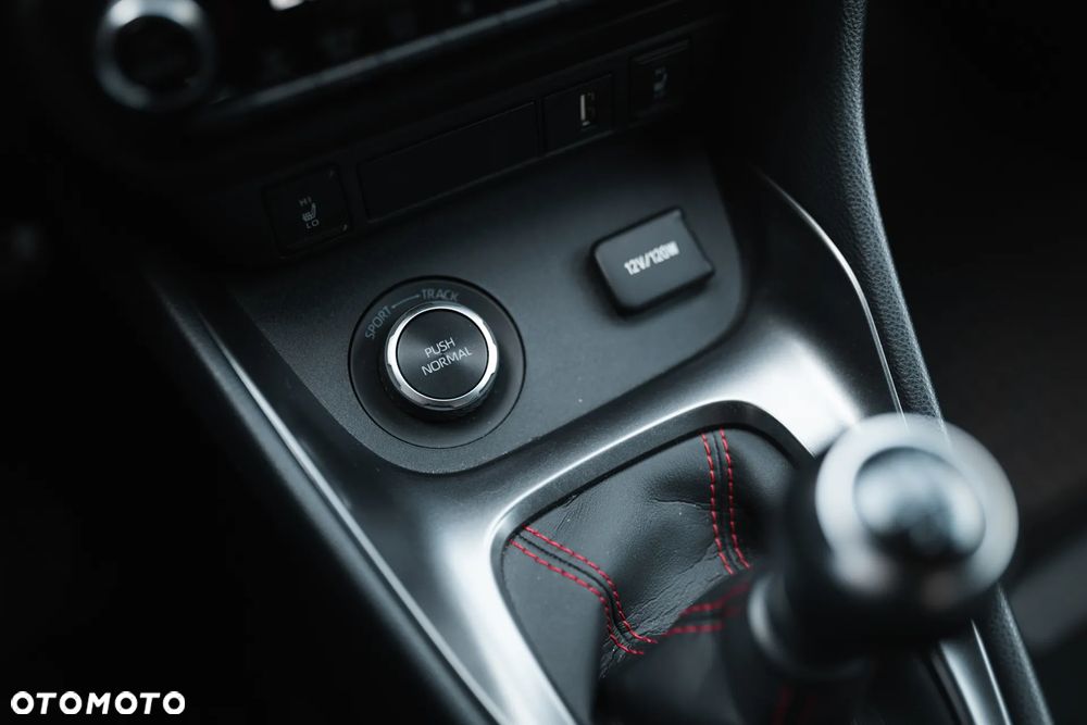 Toyota GR Yaris - 22