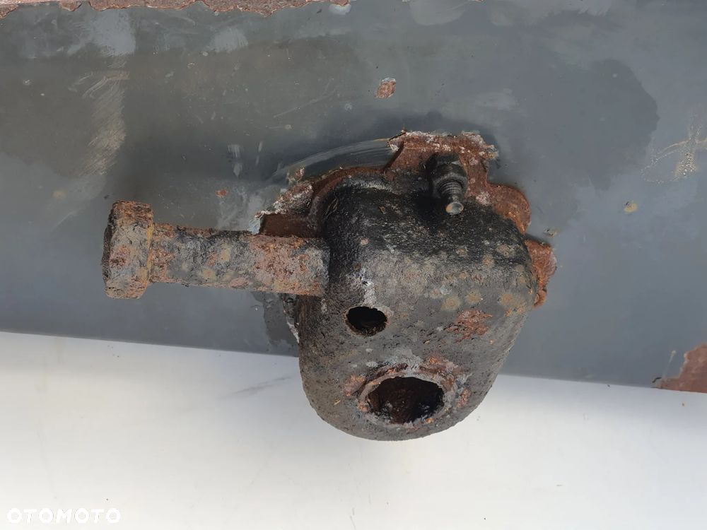 WINDA WIESZAK KOŁA ZAPASOWEGO STELAZ  IVECO EUROCARGO - 7