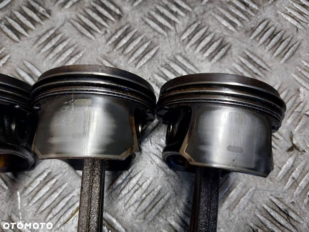 TŁOK + KORBOWÓD OPEL MERIVA B 1.4 16V B14XER - 8