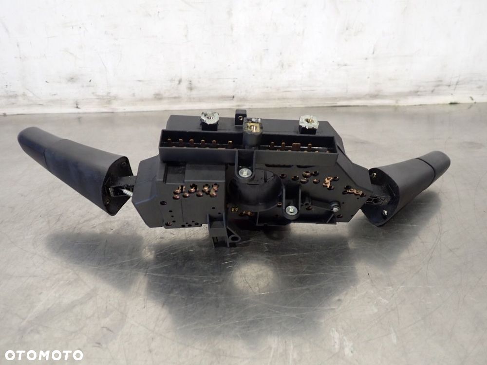 PAJĄK MANETKA MERCEDES-BENZ SPRINTER 2.1 - 4