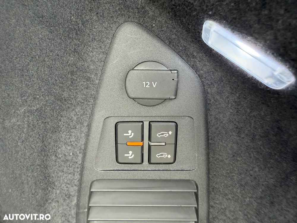 Volkswagen Touareg 3.0 V6 TDI SCR 4Motion Automatik R-Line - 22