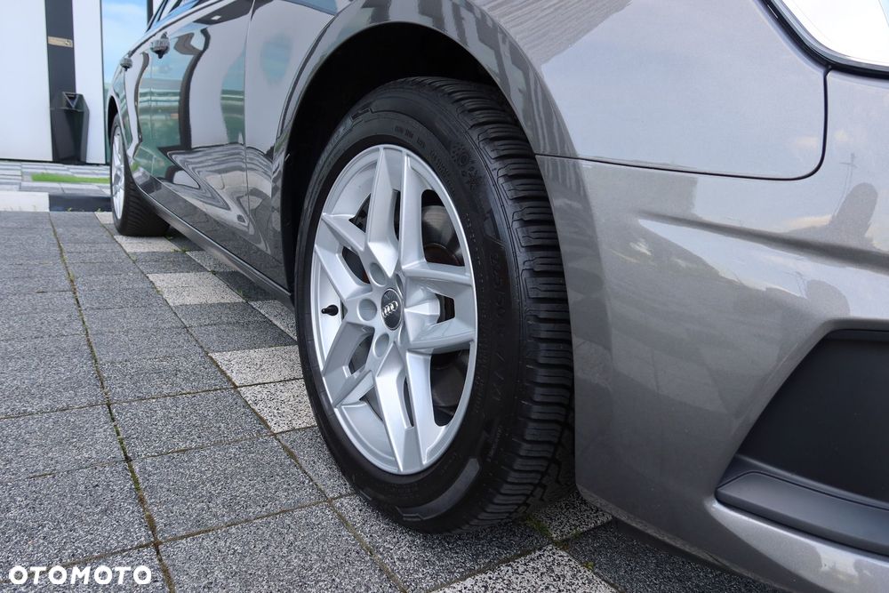 Audi A4 Avant 30 TDI mHEV S tronic - 12