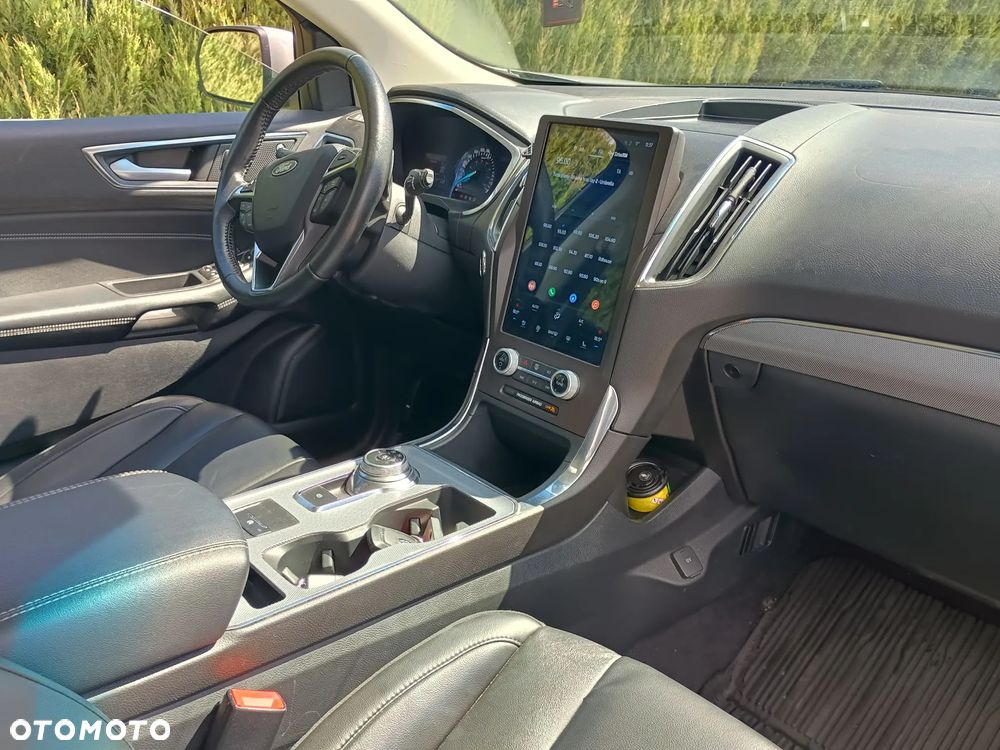 Ford Edge ver-2-0-ecoblue-bi--turbo-4x4-titanium - 16